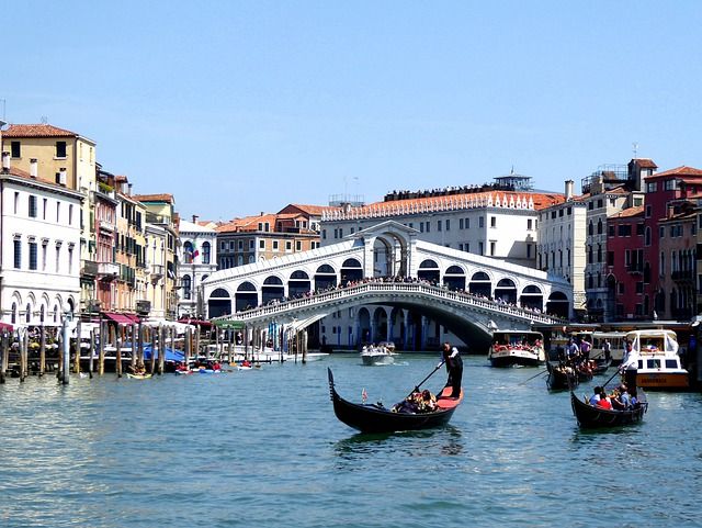 curisoità sulla storia del ponte di rialto (pixabay)