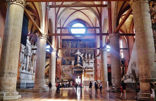 basilica di santa maria gloriosa dei frari a venezia - uno