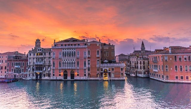 Venezia lista Patrimonio UNESCO a rischio